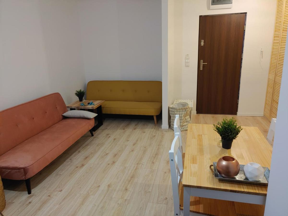Apartment Twins
