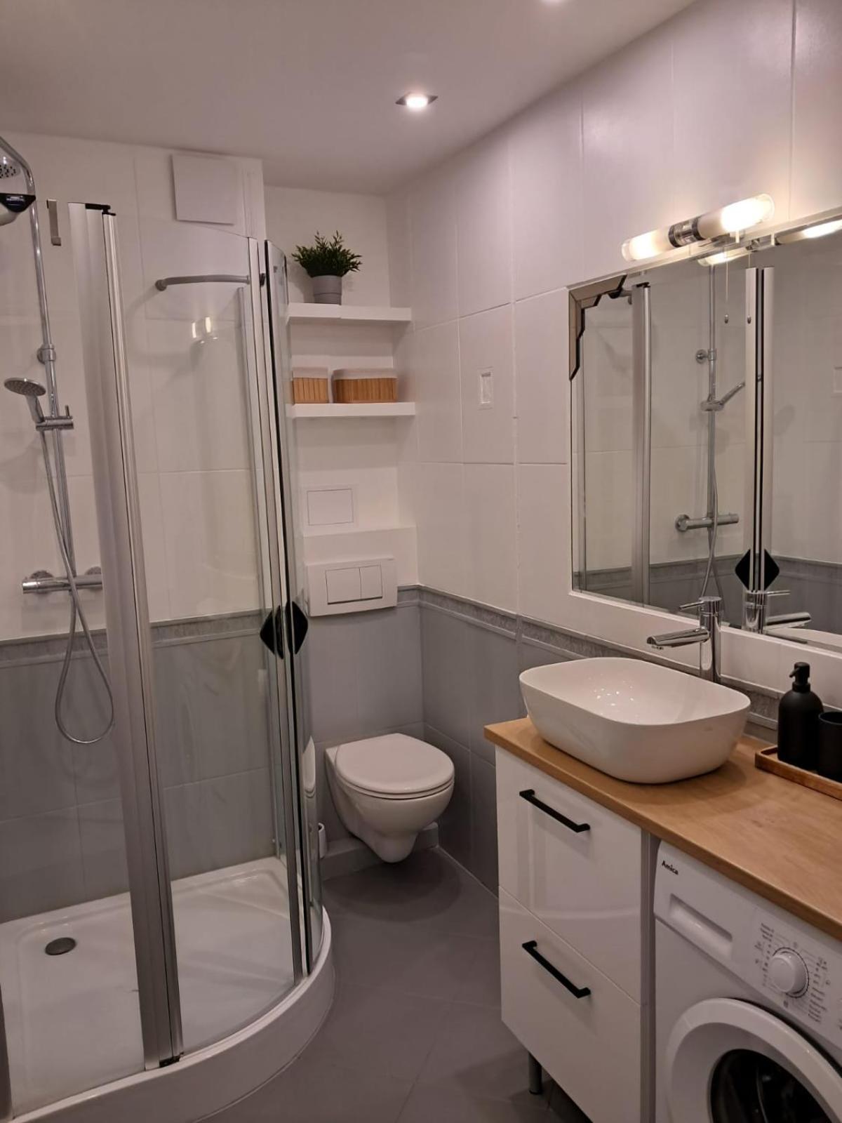Twins Apartment